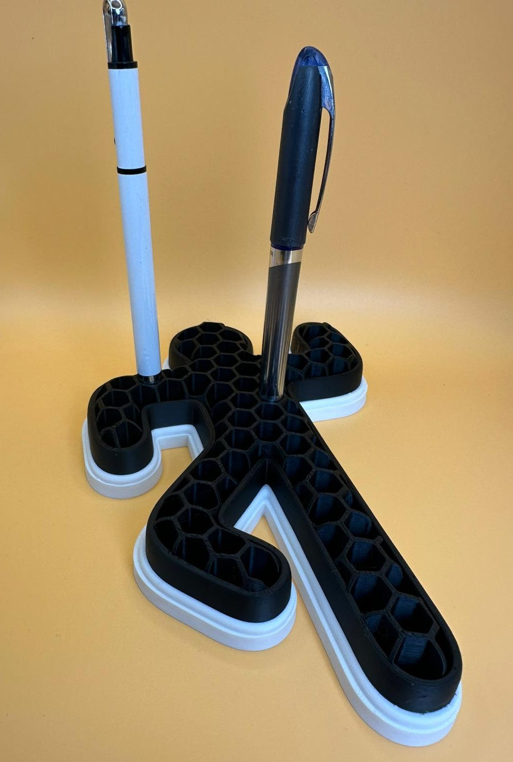Pen holder - Chalk Man Outline
