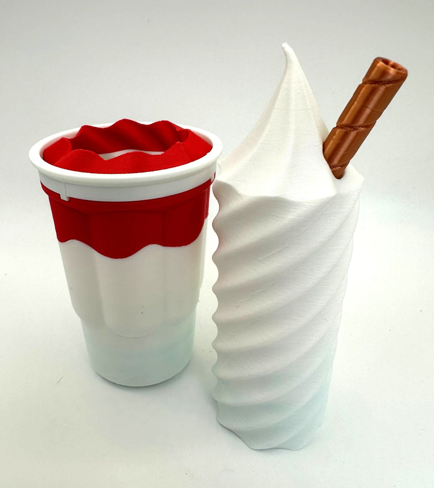 Sundae Secret's Holder